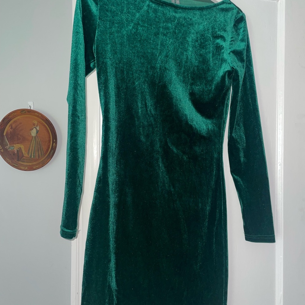 Green Bateau Neck Long Sleeve Bodycon Dress
